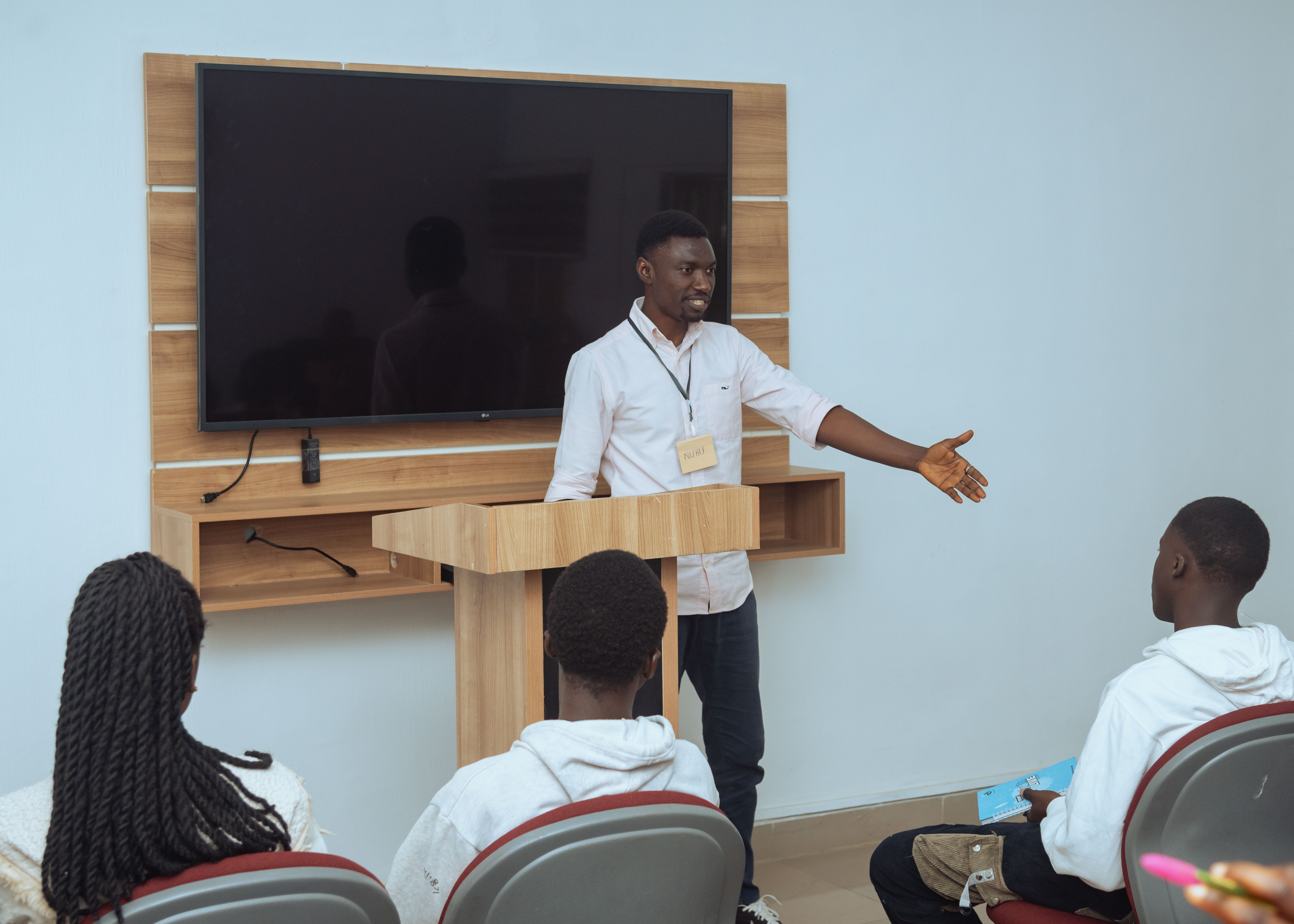 Coach Nuhu speaking at teen event